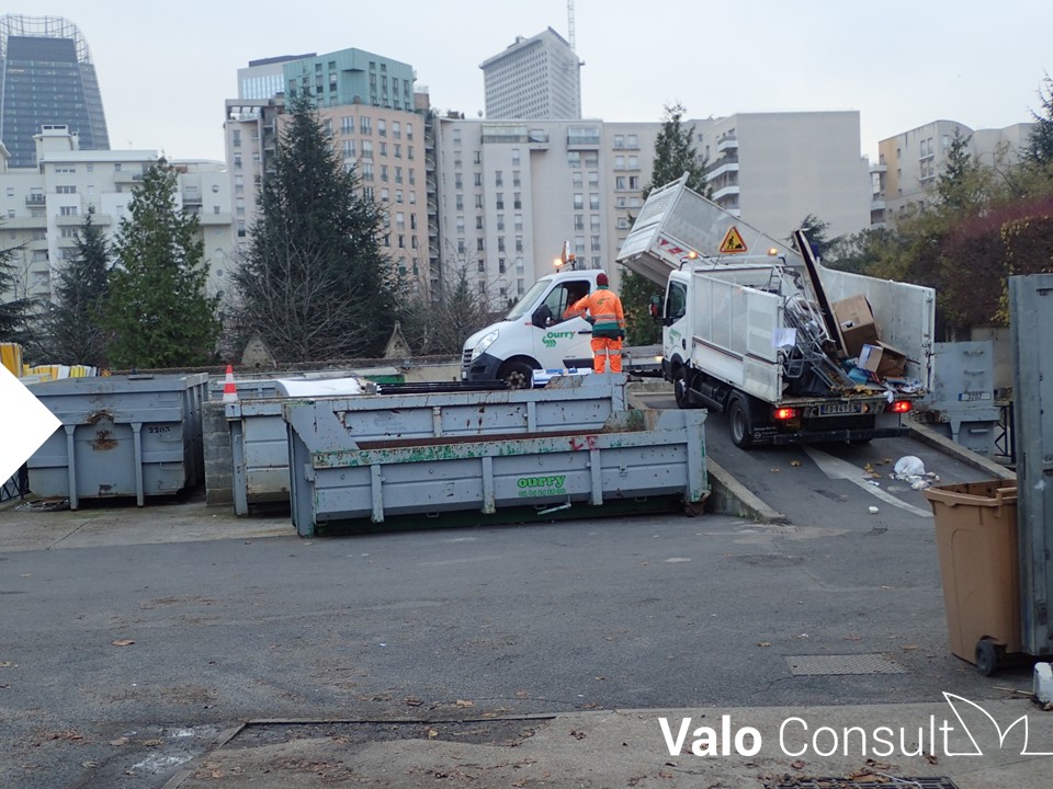 Lire la suite à propos de l’article Audit technique et règlementaire et proposition de démarches de mise en conformité (Ville de Courbevoie/2022)